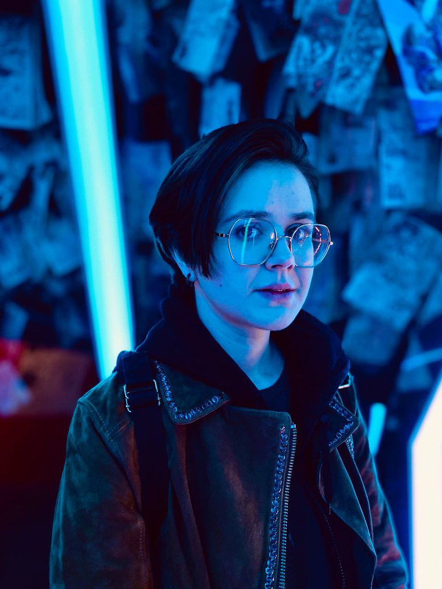 2013 vs 2023
Стиль у меня в 17 лет был просто ёбнешься, абсолютная chaotic energy