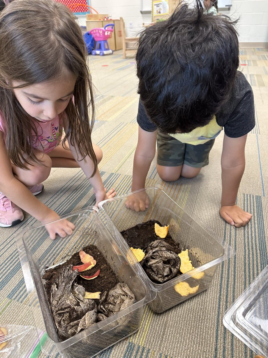 Kelly Dickerson tweet media