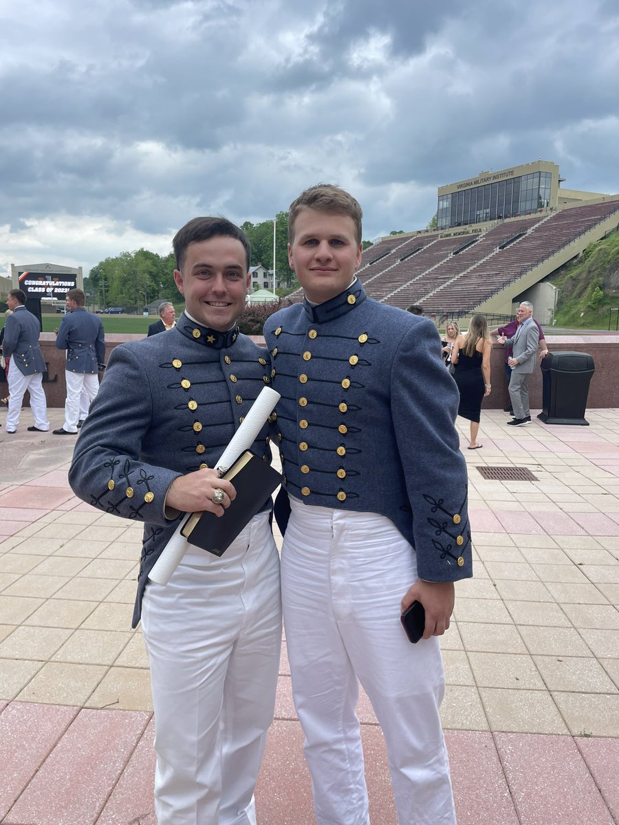 Sarah Quesenberry (@sarahstrutt2) on Twitter photo Thank you Aaron for being such a good mentor to AQ- good luck at grad school! <a href="/A_Vardell/">Aaron Vardell</a> <a href="/AQuesenberry25/">Andrew Quesenberry</a> Thank you Aaron for being such a good mentor to AQ- good luck at grad school! <a href="/A_Vardell/">Aaron Vardell</a> <a href="/AQuesenberry25/">Andrew Quesenberry</a>