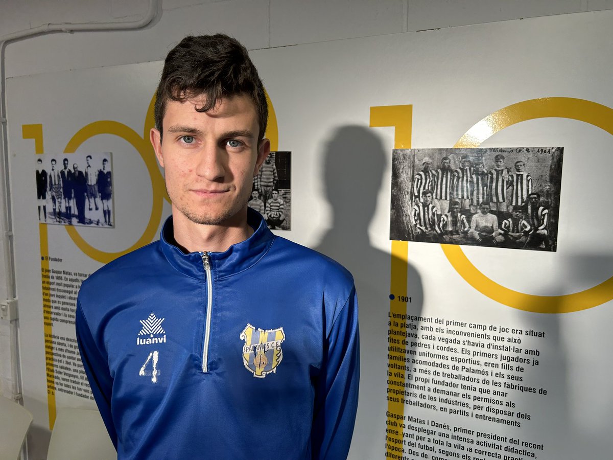 ribas1975's tweet photo. @GerardDavesa defensa del @palamoscf i davanter quan faci falta
Va controlar una pilota dins l’àrea petita procedent d’una falta i va definir com un autèntic “killer
El seu gol va servir per tombar el @cf_lloret (1-0) i enfilar l’equip al tercer lloc https://t.co/L2PIGPOLQB