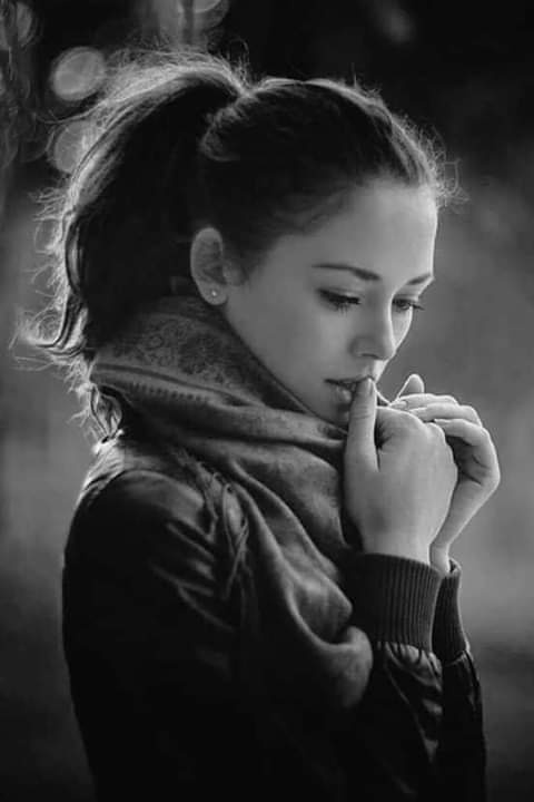 واعلم أن كل نفس
ذائقة الموت
ولكن ليست
كل نفس تذوق الحياة