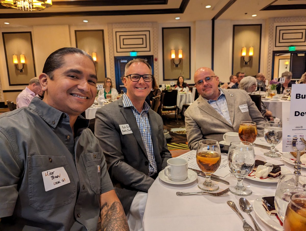 BCTNNevada's tweet photo. Today we were honored to join the Washoe K-12 Education Foundation for their annual Business and Education Luncheon. The success of every student in @WashoeSchools depends on the involvement and participation of our community! 🥰 #BuildingFutures https://t.co/SLgDXn5xGF