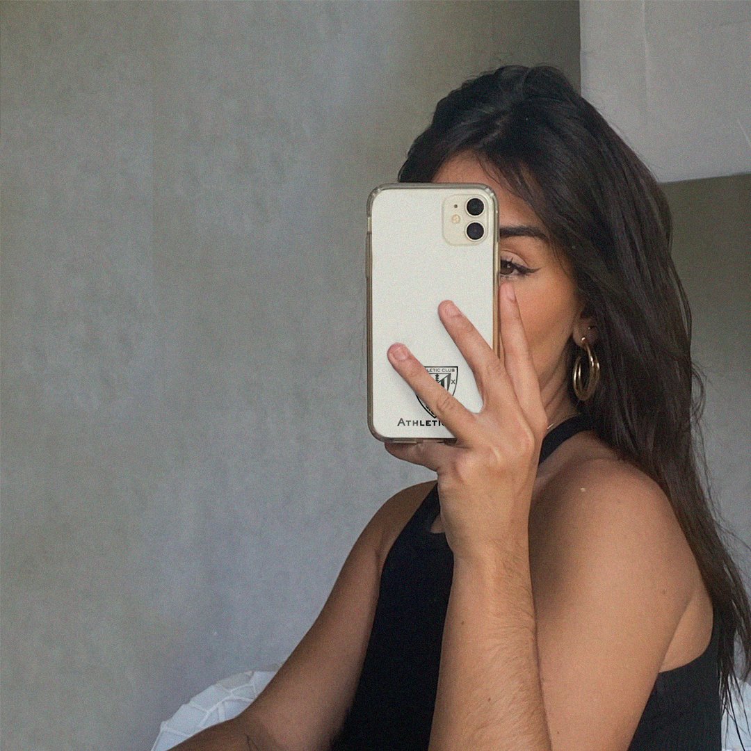 El mejor regalo para los leones de <a href="/athleticclub/">Athletic Club</a>
.
.
.
#athleticclub #bilbao #athletic #laliga #athleticbilbao #aupaathletic  #athleticclubbilbao #zuzaranagusia #instaathleticclub #goazenathletic  #tequieroathletic #euskadi  #sanmamesstadium  #basquecountry #phonecase #phonecover