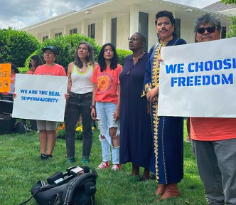 SiembraNC's tweet photo. Today: We are at the NC Capitol with our allies declaring “We Are the Supermajority!”

We are public school teachers and children, drag performers, Latino immigrants, African-American educators and “banned” book readers. https://t.co/vwQWWp3VTN
