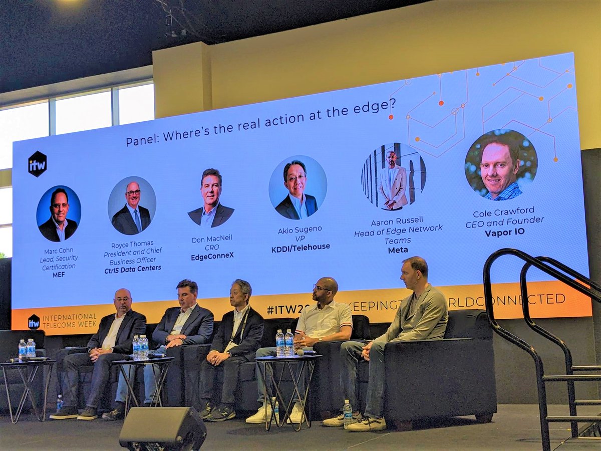 TELEHOUSE's tweet image. Many thanks to our own Akio Sugeno for representing and all of the other panelists at @ITW_Telecoms  Week discussing the #edge and #datacentersolutions this morning on #Stage1.  #KDDI / #TELEHOUSE is an official Gold sponsor of #ITW2023.

#ITW23 #ITW #KeepingTheWorldConnected