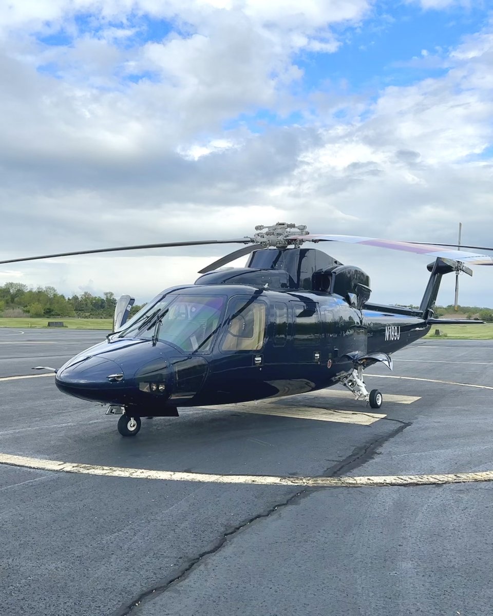 The #Sikorsky S-76 is our newest and nicest #helicopter at Platinum #Helicopters. It seats 8 and cruises at around 150 knots. I had the pleasure of #flying it for the first time on this occasion, and it responded so smoothly to my control inputs!

#pilot #pilotlife #aviation #fly https://t.co/96W9aAFIWN