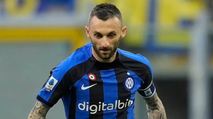 Maps_Welsh's tweet photo. I’m a big fan of Marcelo Brozović 💐👏
 #INTAMIL https://t.co/K1KN0oYMmC