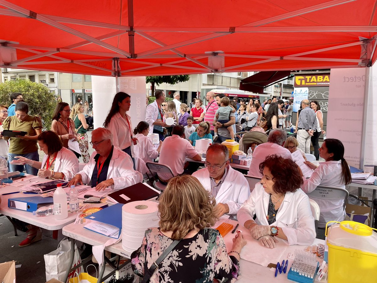 16 mayo Día Internacional de la Celiaquía hemos estado en la Plaza de la Encarnación realizando test de diagnóstico precoz #promosalud #Sevilla #glutenfree