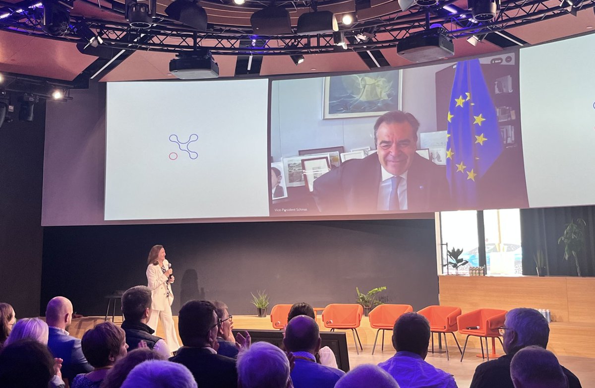 pastora_valero's tweet photo. A big thank you @MargSchinas for joining our #EMEA @CiscoNetAcad Conference today via @Webex and for your leadership on the #EU #Cyber #Skills Academy. @Cisco and our partners look forward to delivering on #EUYearofSkills milestones and advancing #digitalskills across Europe. https://t.co/EhOFc389s4