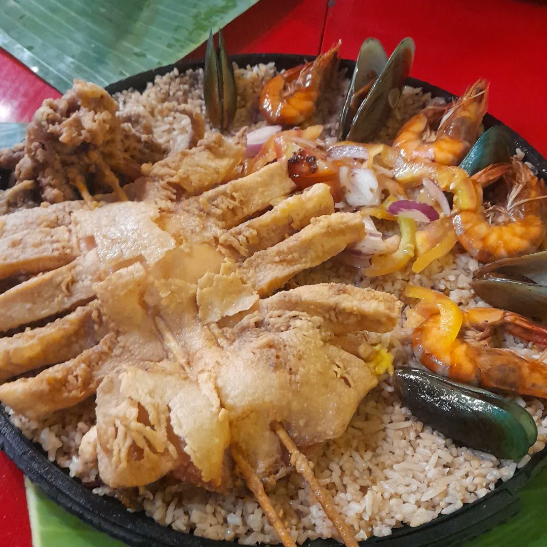 Food trip😛
#foodtrip #pinoystreetfood #Food #asianfood #asian #yummy #seafood