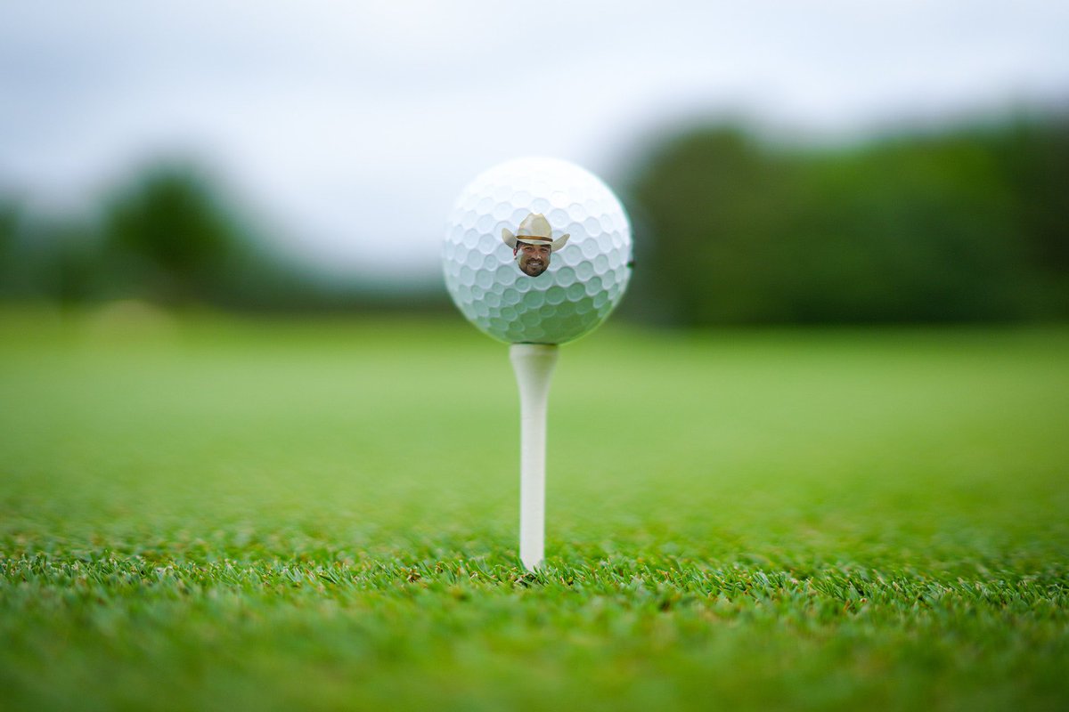 bridgestonegolf's tweet image. To celebrate Jason’s huge win, we’re giving you a chance to win some 𝙲𝚘𝚠𝚋𝚘𝚢 𝙳𝚊𝚢 golf balls! 

To win:
🤠 𝙍𝙀𝙏𝙒𝙀𝙀𝙏
🤠 𝙁𝙊𝙇𝙇𝙊𝙒 @bridgestonegolf 
🤠 𝙏𝘼𝙂 two friends