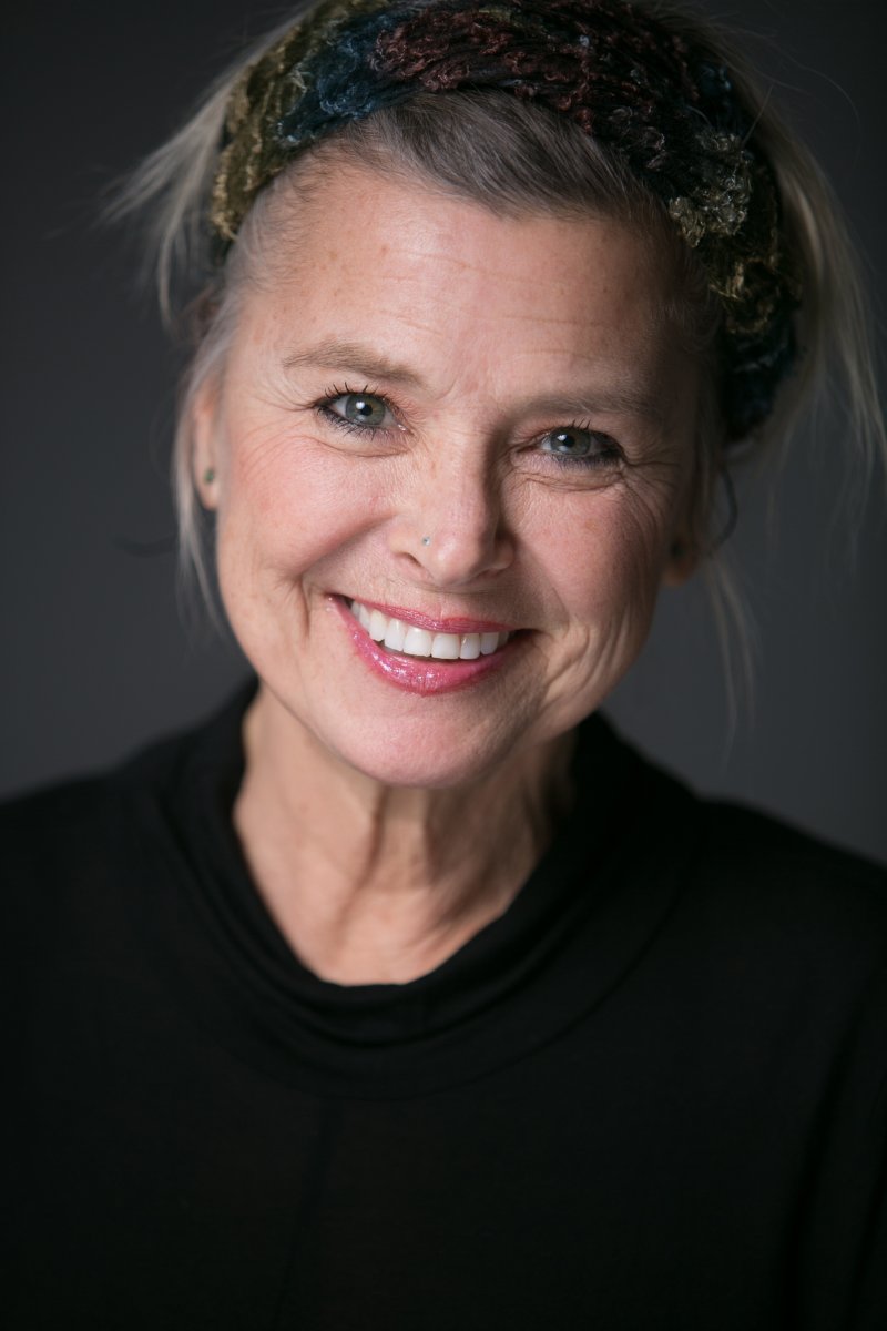 Meet the director LAURIE A. GUZDA. Background in comedy and standup, artist, photographer, actor, storyteller! Creative Director of LAGuzda, Creative Arts &amp; Services.
ZOE COMES HOME Sat 5/20 7pm <a href="/ArtsatGoddard/">Community Arts Program</a> tix on Eventbrite!