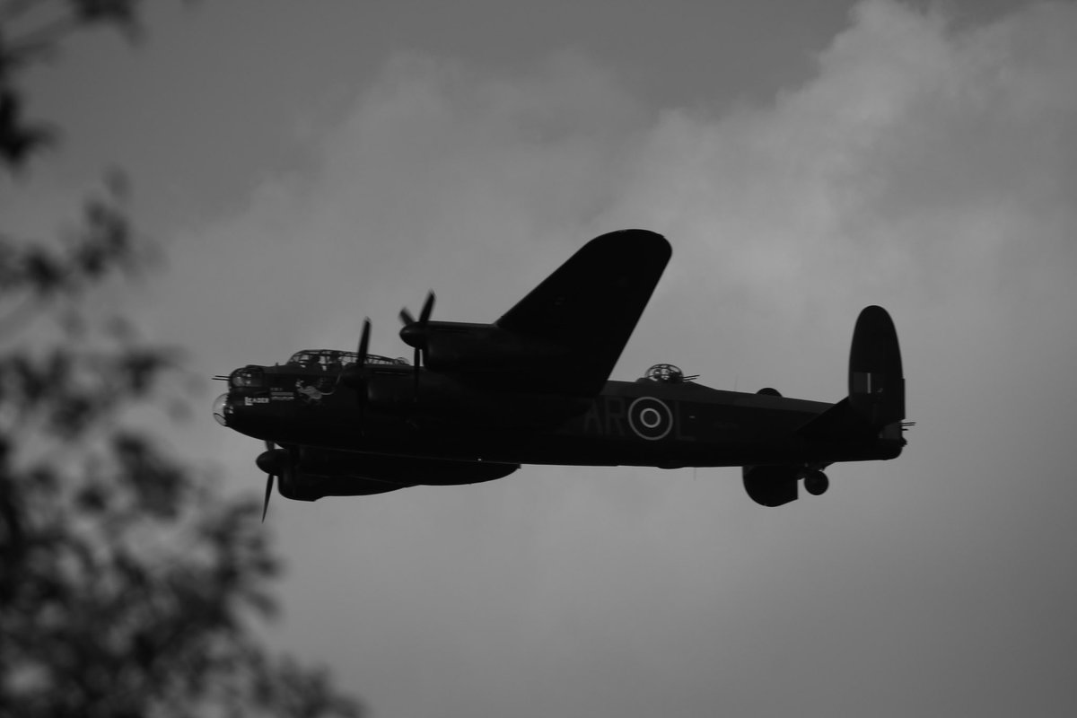 GilesTandy's tweet photo. Lancaster bomber in fly past over Naphill Bucks to mark the 80th anniversary of the dam busters raid 16th May 1943 https://t.co/KOMJg0TC0H