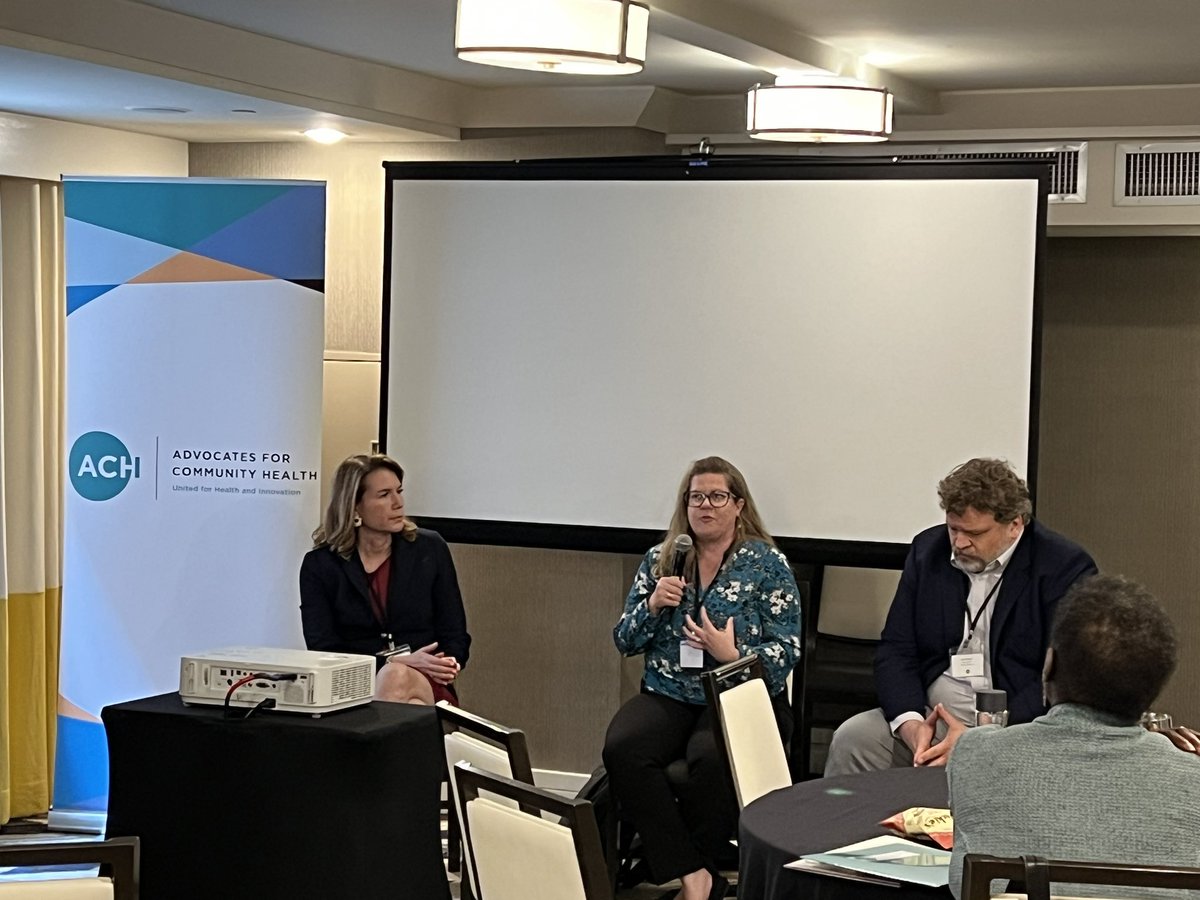 AmandaPKelly tweet media