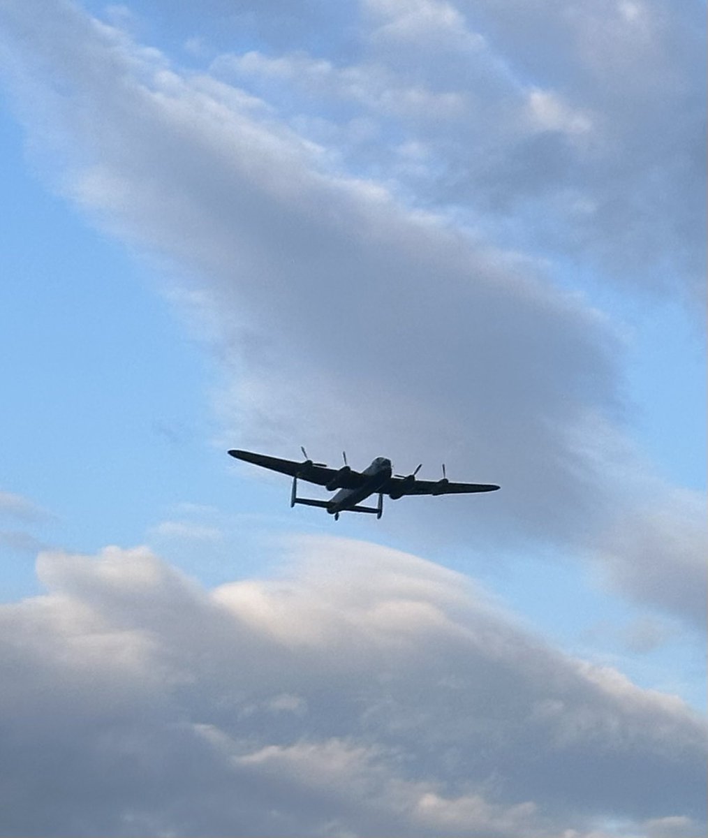 Mark Hildred tweet media