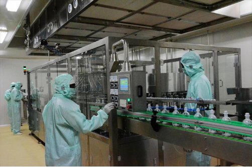 Somali_ICS's tweet photo. African pharmaceuticals went from "Use in Africa" to "Made in Africa" thanks to China's assistance in medical biotechnology.

It was only in 2020 when French doctors suggested that Covid-19 vaccines should first be tested on Africans just to be on the safe side. #Africa #China https://t.co/9fUovcjgoa