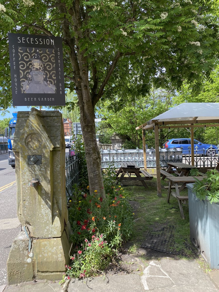 Our beer garden is open from Wednesday till Sunday! Opening hours and our menus are in our bio if you fancy partaking in some cocktails or other libations. 

#follow to discover more