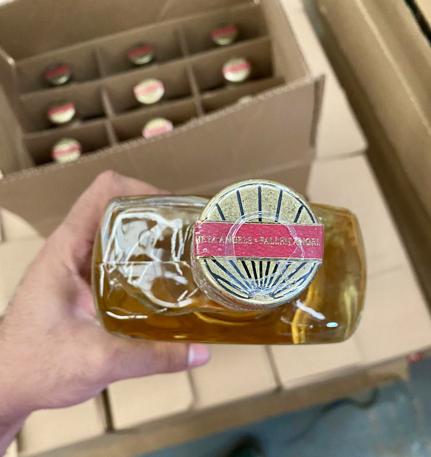 Liquid Collections tweet media