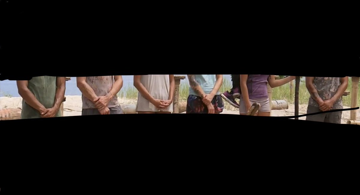 elsadorssa's tweet photo. Ce que Denis voit :
Ce qu’Esteban voit : 
#kohlanta https://t.co/7i0yaO9s5G