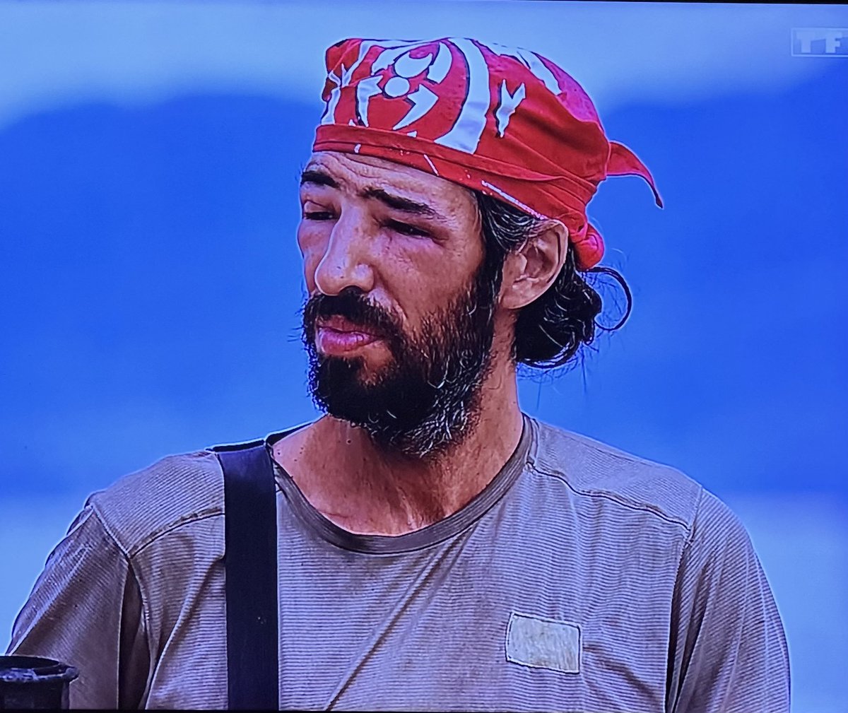Ruzteiger's tweet photo. Ça y est Esteban a gagné il est en train de muter #KohLanta https://t.co/AK9UMS6fu6