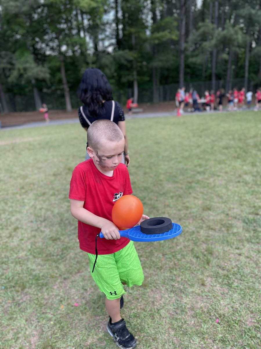 Medlock Bridge ES (@medlockbridgees) on Twitter photo Another beautiful day for our Pk-2 field day! Thanks again to <a href="/MBE_PTO/">Medlock Bridge PTO</a> for volunteering to help out with the stations! Another beautiful day for our Pk-2 field day! Thanks again to <a href="/MBE_PTO/">Medlock Bridge PTO</a> for volunteering to help out with the stations!
