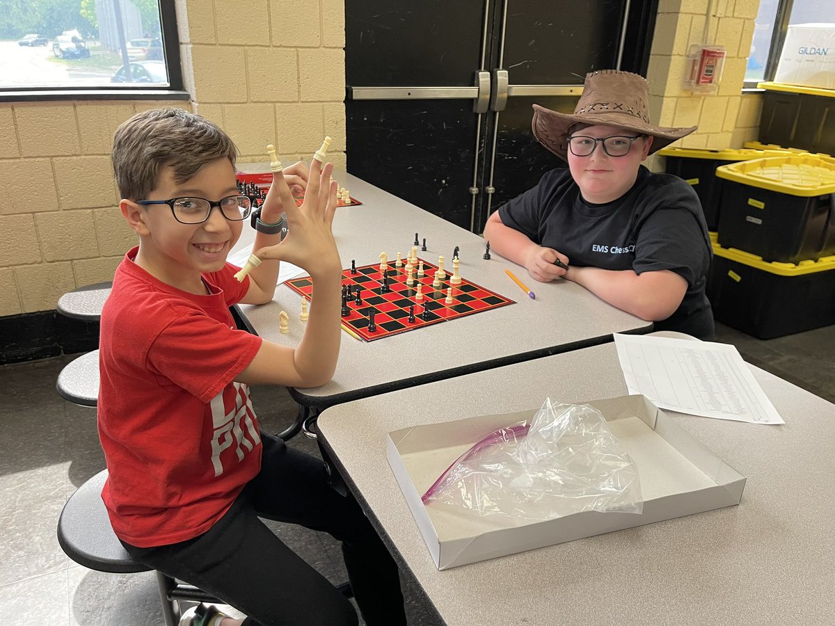 Erin Lyons-Barton tweet media