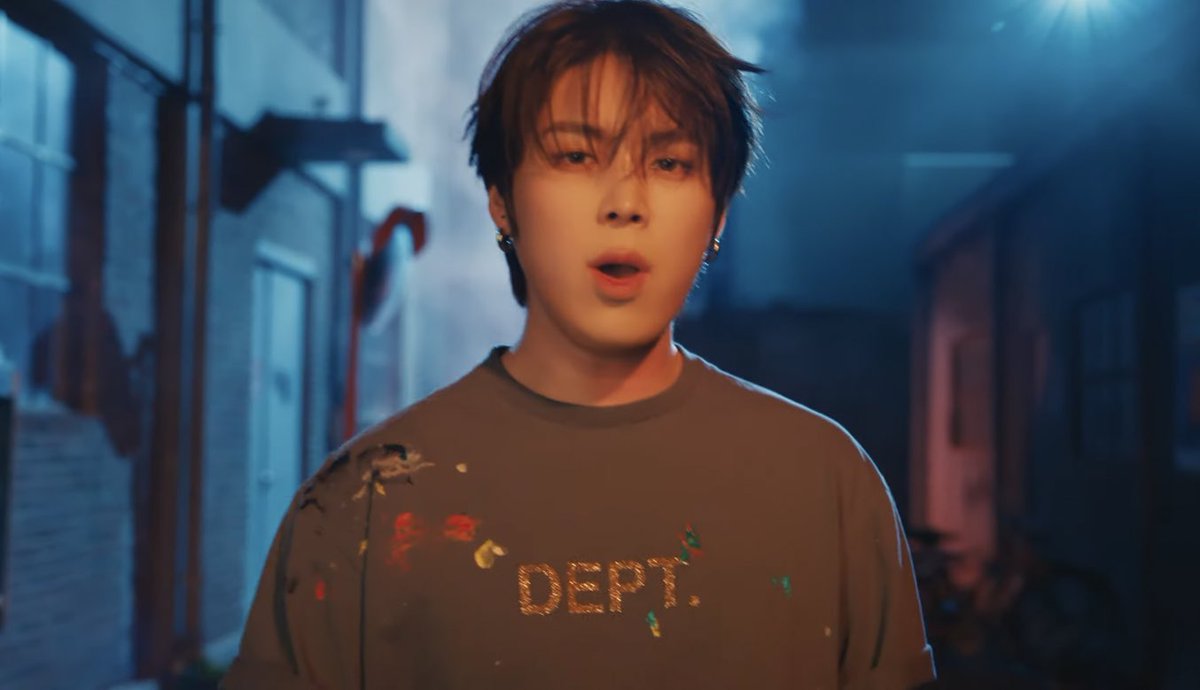what is he so attractive for

#베리베리 #VERIVERY
