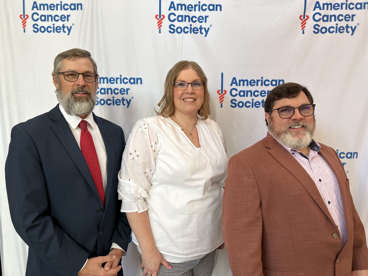 KUcancercenter's tweet photo. Proud sponsors of @ACS_KansasCity #ShaveToSave! Thank you, Christopher Bayne, Teresa Trentham, and Darrin Kistler, for being participants. The funds raised support the incredible work @HopeLodgeKC . Through our collective efforts, we are igniting hope in those who need it most. https://t.co/QGU0heH1WO