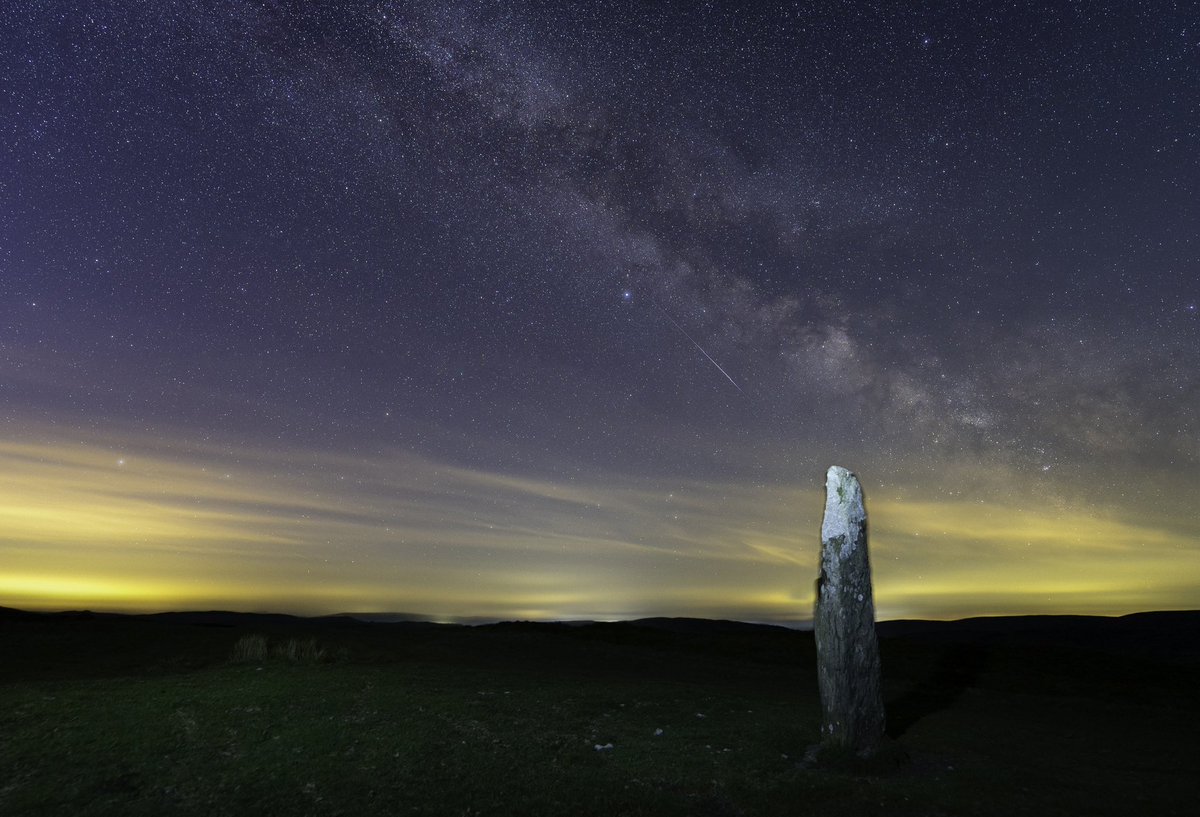 The Cambrian Mountains ❤️🏴󠁧󠁢󠁷󠁬󠁳󠁿⛰✨ tweet media