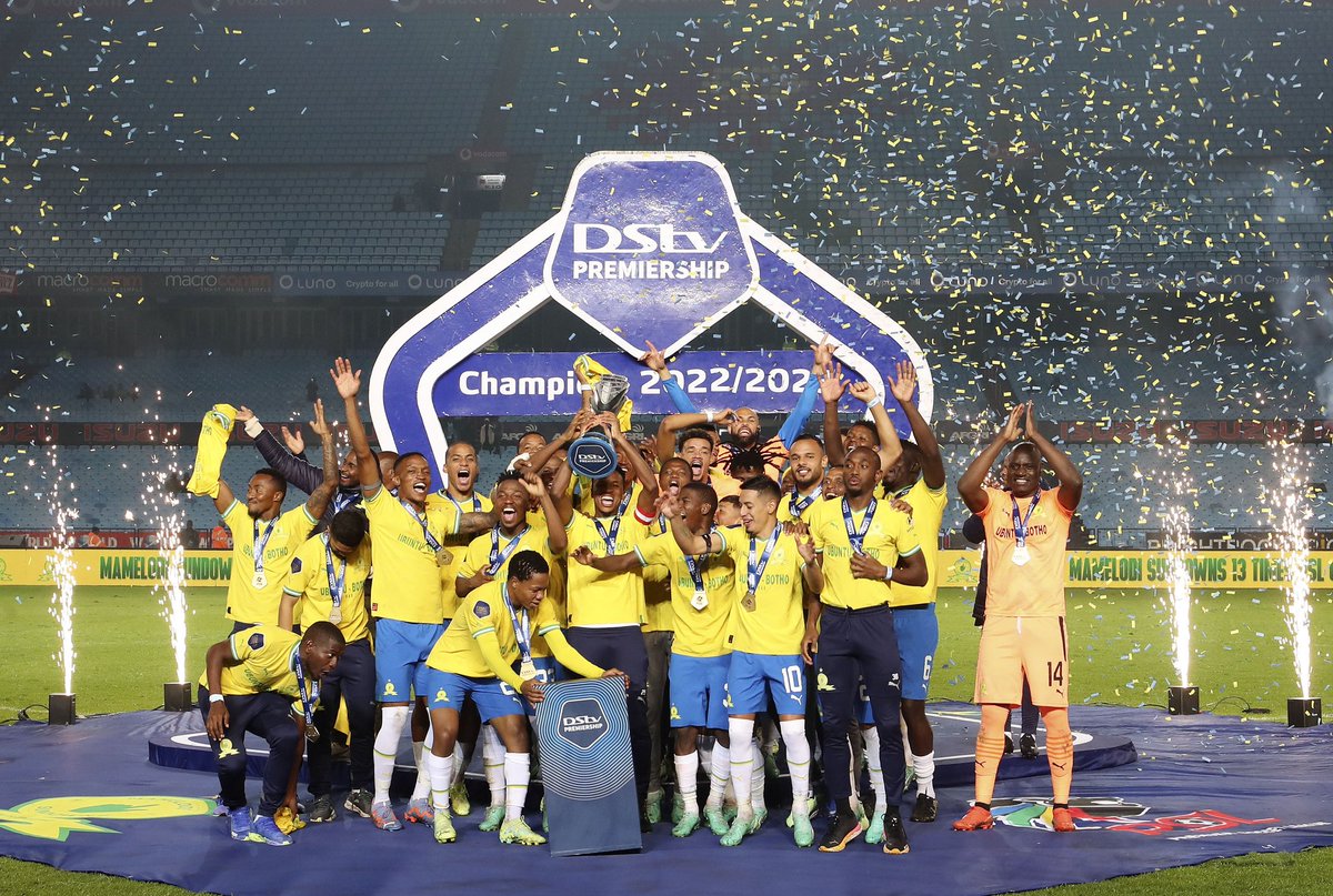 diskifans's tweet photo. 2022/23 DStv Premiership Champions - Mamelodi Sundowns! 🥳🏆🎉 #DStvPrem #NothingButFootball #DiskiFans https://t.co/zxpKZ0TaPP