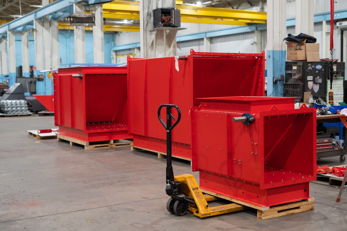 We've got all different sizes of abort gates being built in our assembly bay this week.

#abortgate #safety #health #dustcollection #manufacturing