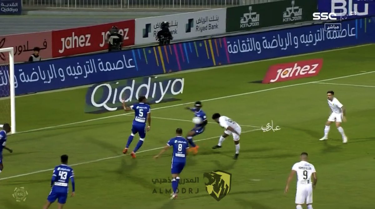 4lll42's tweet photo. اقولك الدوري موجّه للاتحاد ؟

بلنتيين …
طرد واضح ….

أنا ما��ندي مشكلة من خسارة فريق ولا عندي مشكلة من المباراة  …

بس إلى متى !!

#الاتحاد يُسلب ومن نفس الخصم ؟

اقسم بالله مهزله ما نشوفها غير ضد الاتحاد 
#الهلال_الاتحاد https://t.co/sEcfLLVdNF
