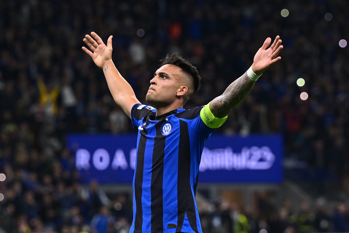 Ti amiamo tanto così:

#ForzaInter #InterMilan #UCL