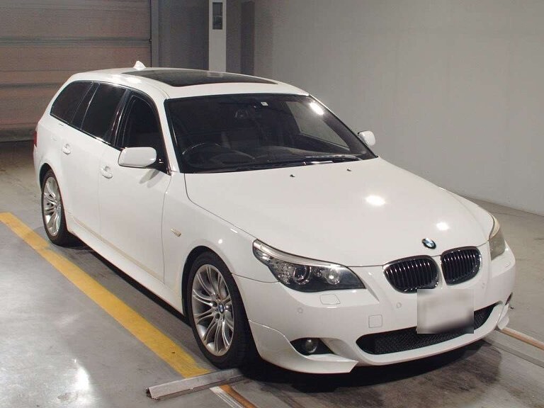 ajm_sales's tweet photo. 🔰 2010 BMW 550i Touring PW48 M Sport LCI
Automatic
55,000 Miles 

💰 £8,995

☑️ Overview:
Extremely Rare and Cool Machine 
On The Route Home From Japan
In The Right Combination
Alpine White and Black Leather
Fully Loaded 
Panoramic Roof
Electric Heate… https://t.co/4VQLg68xnd https://t.co/pcAy2RVCs4