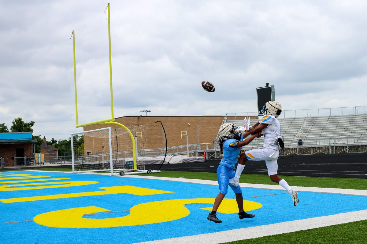 PutnamCityOK's tweet photo. It may be spring, but Putnam City West football was giving us fall vibes during its blue versus white scrimmage. #GoBoldly #springfootball https://t.co/6QA383aVrZ