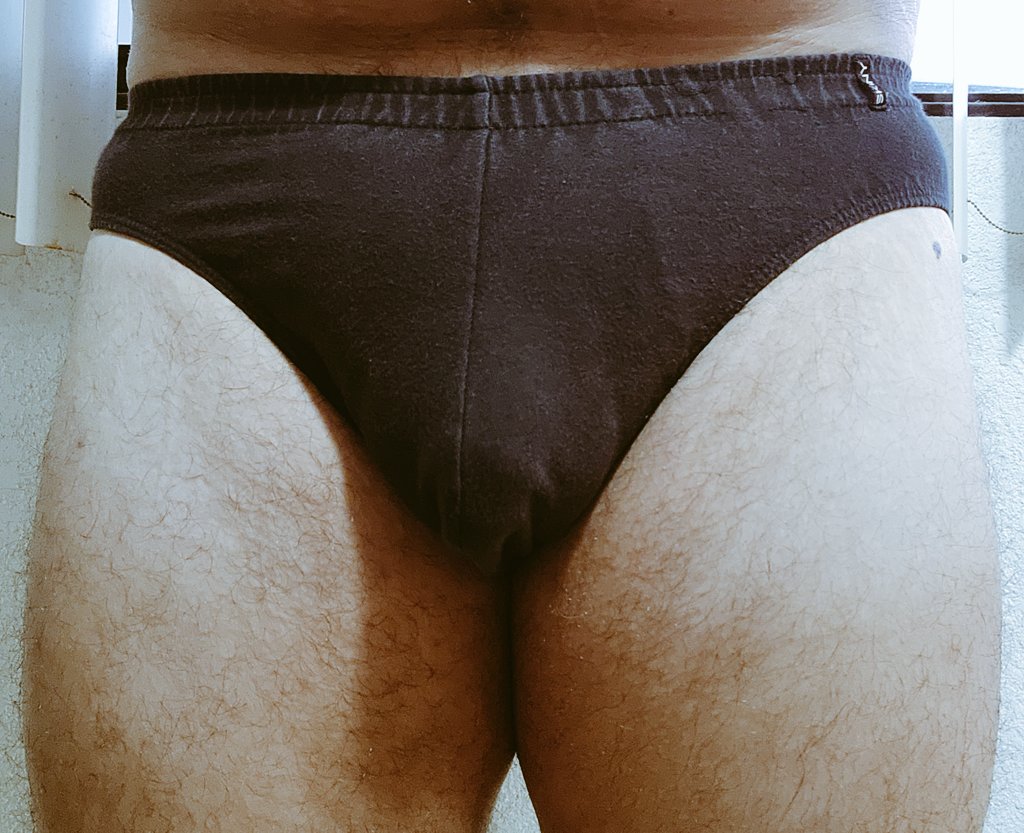 Trusas y Maduros tweet media