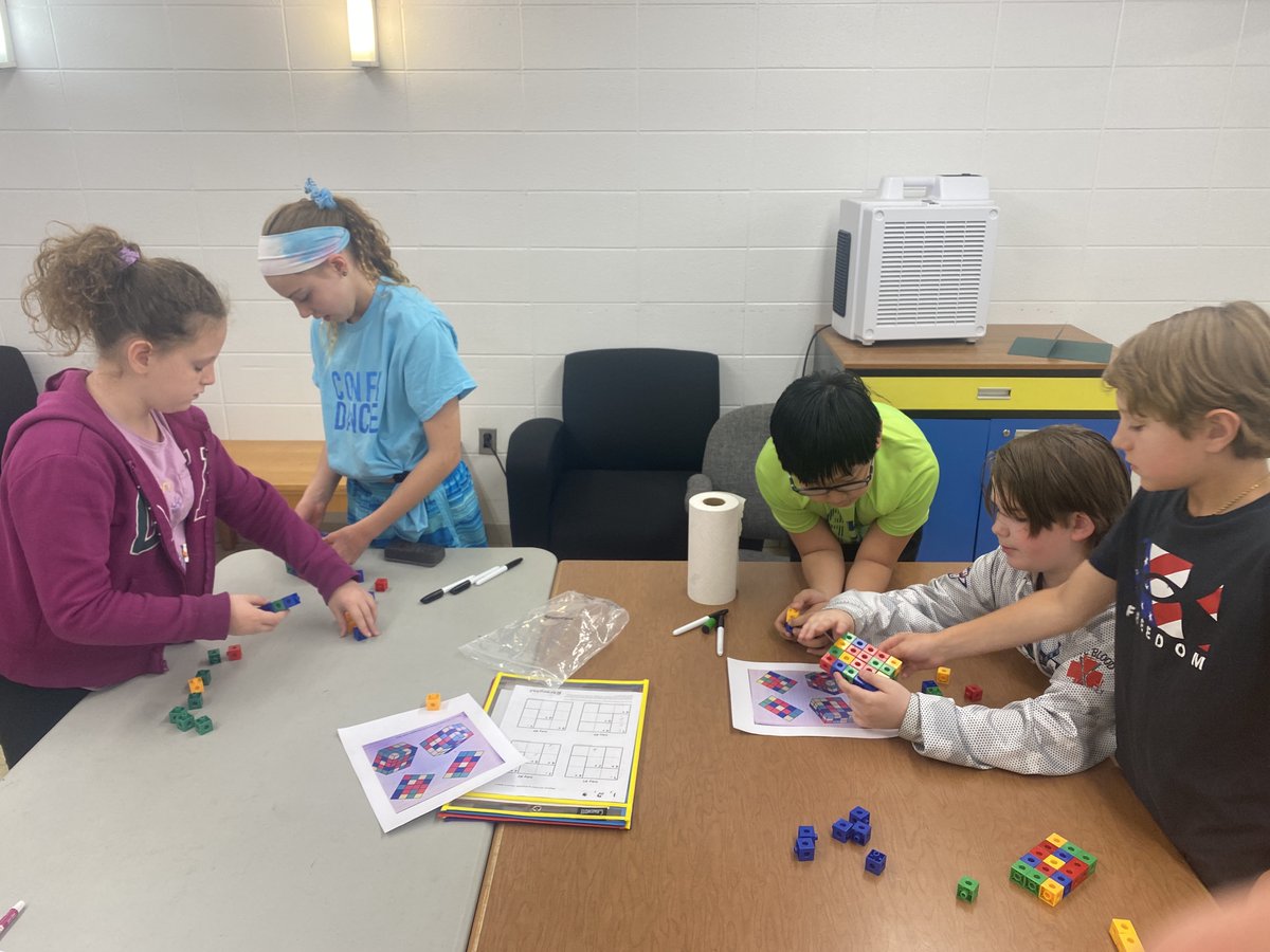 LockeMiddle's tweet image. Grade 5 students are building problem-solving skills as they make connections between 2 and 3 dimensional representations of solids to construct a model.
