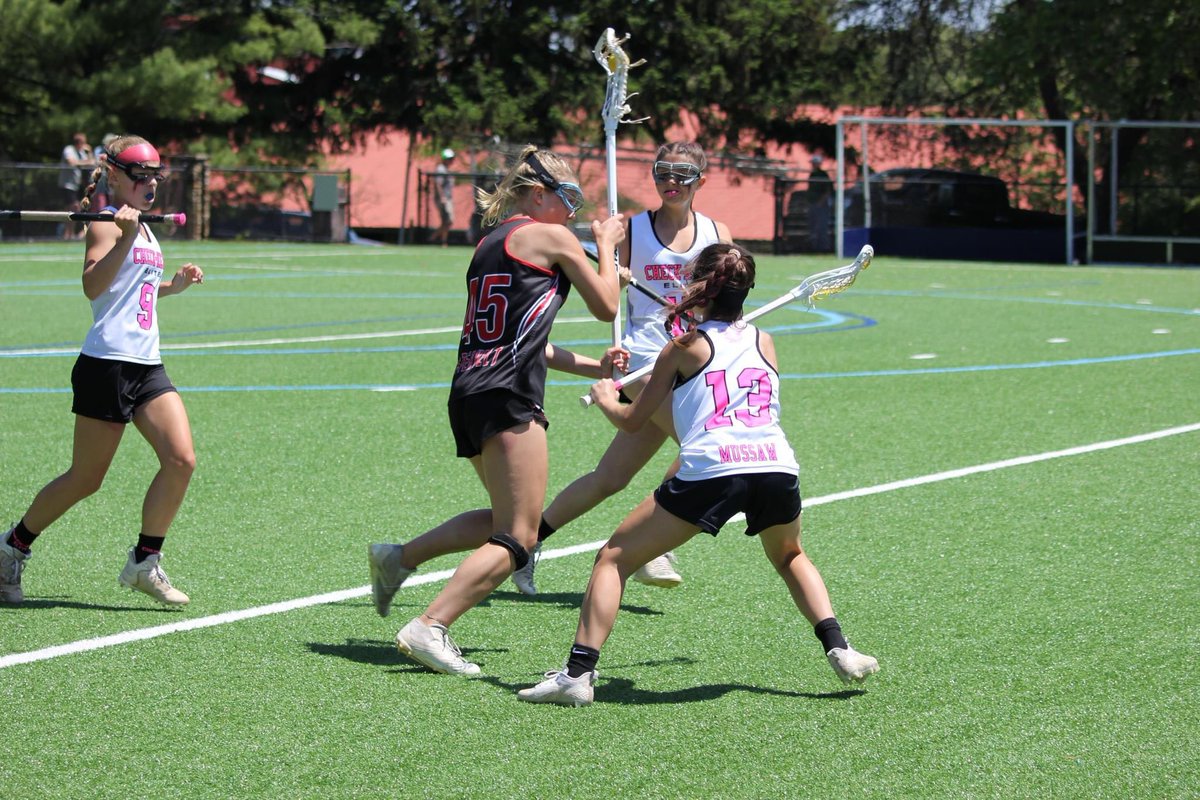 EmMussaw's tweet photo. 🛑BALL!!
#redefendallday #laxattack @checkhers_elite @NatlGirlsLax https://t.co/Tg5tcNpS4V