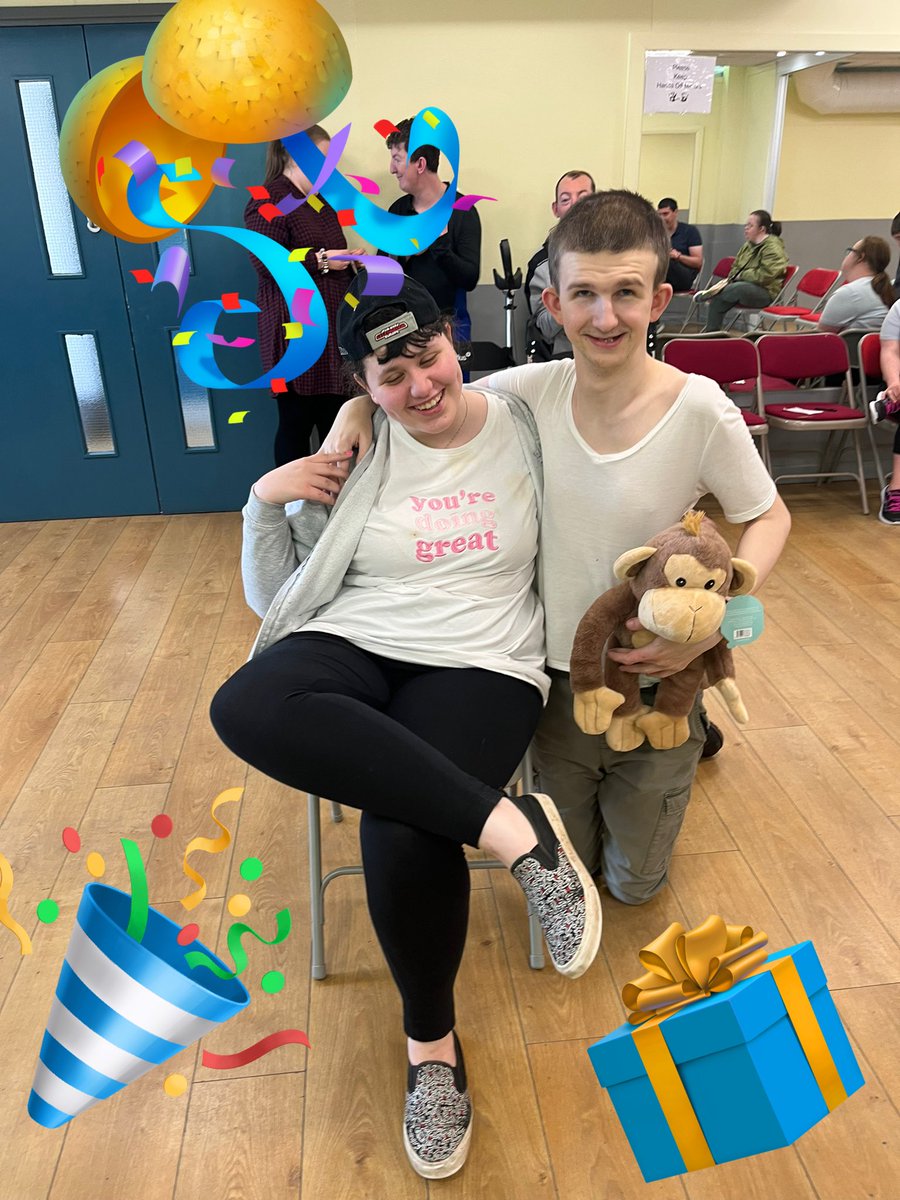 Happy Birthday to our Freya! We hope you have a fabulous day!! 🍰