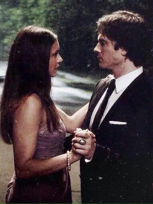 Damon Salvatore(RP) (@hercrimsonrose_) on Twitter photo 