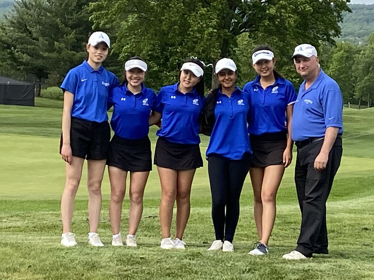AHA_Athletics's tweet photo. Our golfers are the STATE CHAMPIONS. ! https://t.co/HiWTkJVIQK