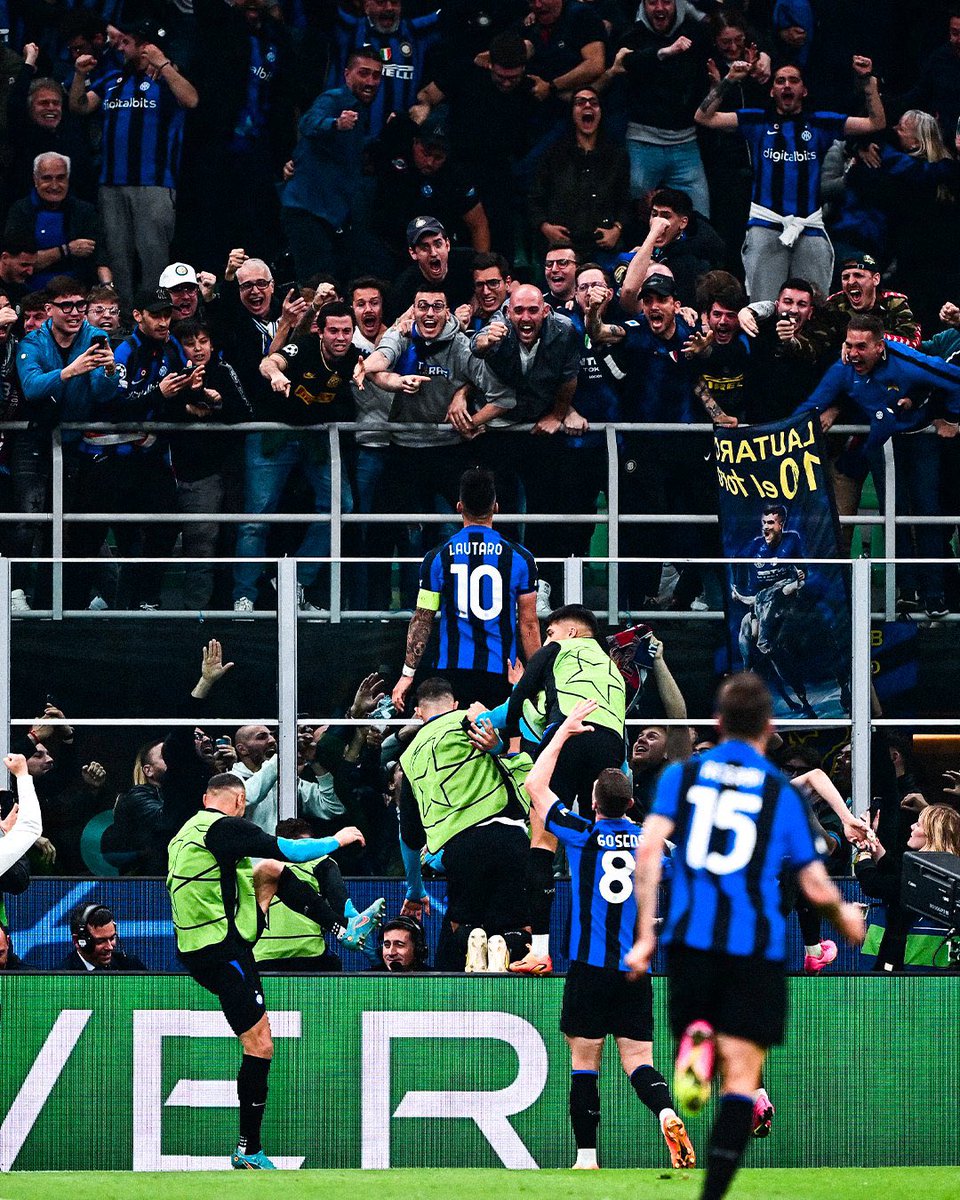 Pues 13 años después, el <a href="/Inter/">Inter ⭐⭐</a> vuelve a una final de <a href="/ChampionsLeague/">UEFA Champions League</a> 

La última vez fue con Mourinho. 

Mañana el otro finalista

#UCL #InterMilanAc #ChampionLeague