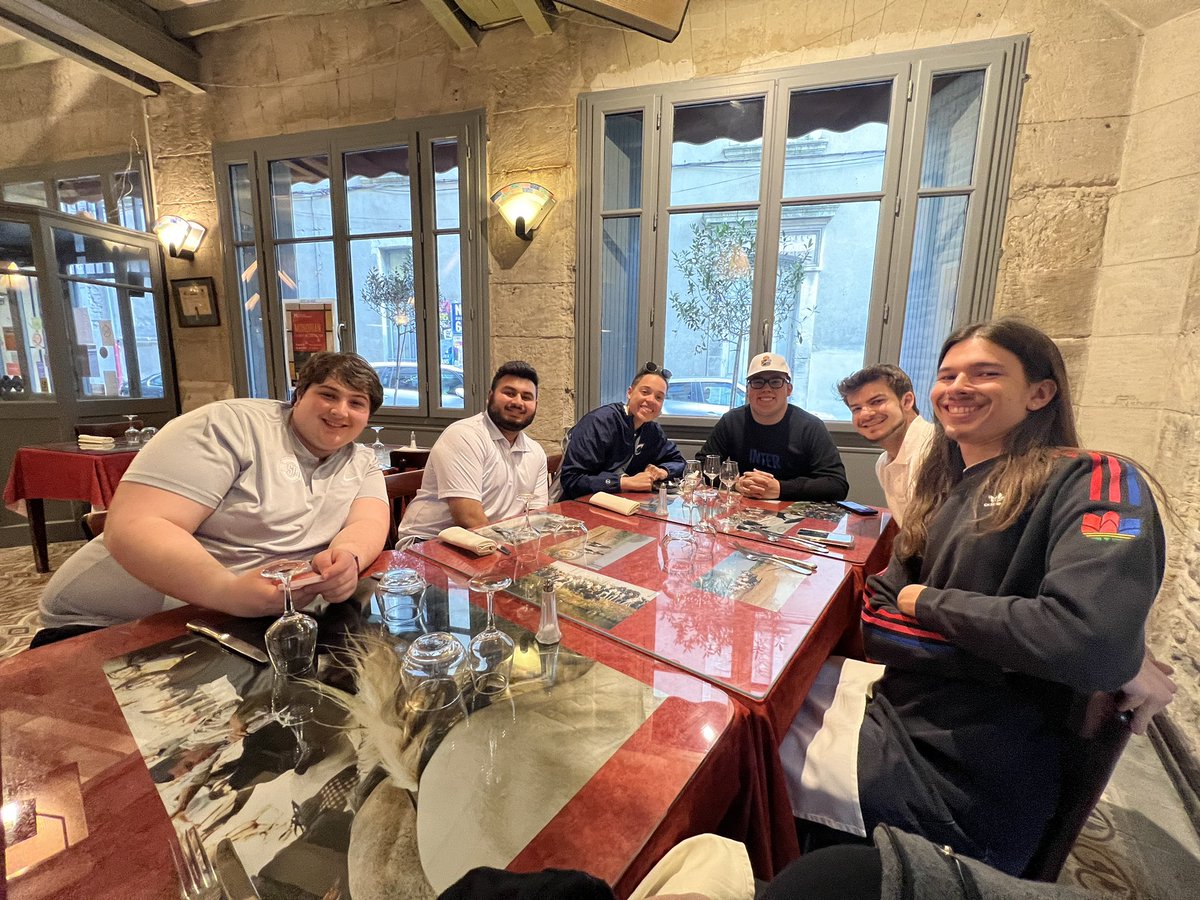 Nicole_Kraft's tweet image. Day 5 for European Model of Sport—best one yet! Met with @USAMNIMESGARD and legend Michael Guigou, visited @pontdugard and @ArenesdeNimes, meander around Nimes and authentic French dinner. Love this town—and these #buckeyesabroad students!