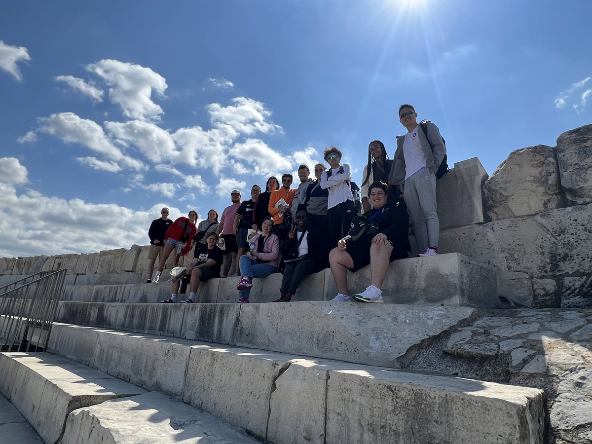 Nicole_Kraft's tweet image. Day 5 for European Model of Sport—best one yet! Met with @USAMNIMESGARD and legend Michael Guigou, visited @pontdugard and @ArenesdeNimes, meander around Nimes and authentic French dinner. Love this town—and these #buckeyesabroad students!