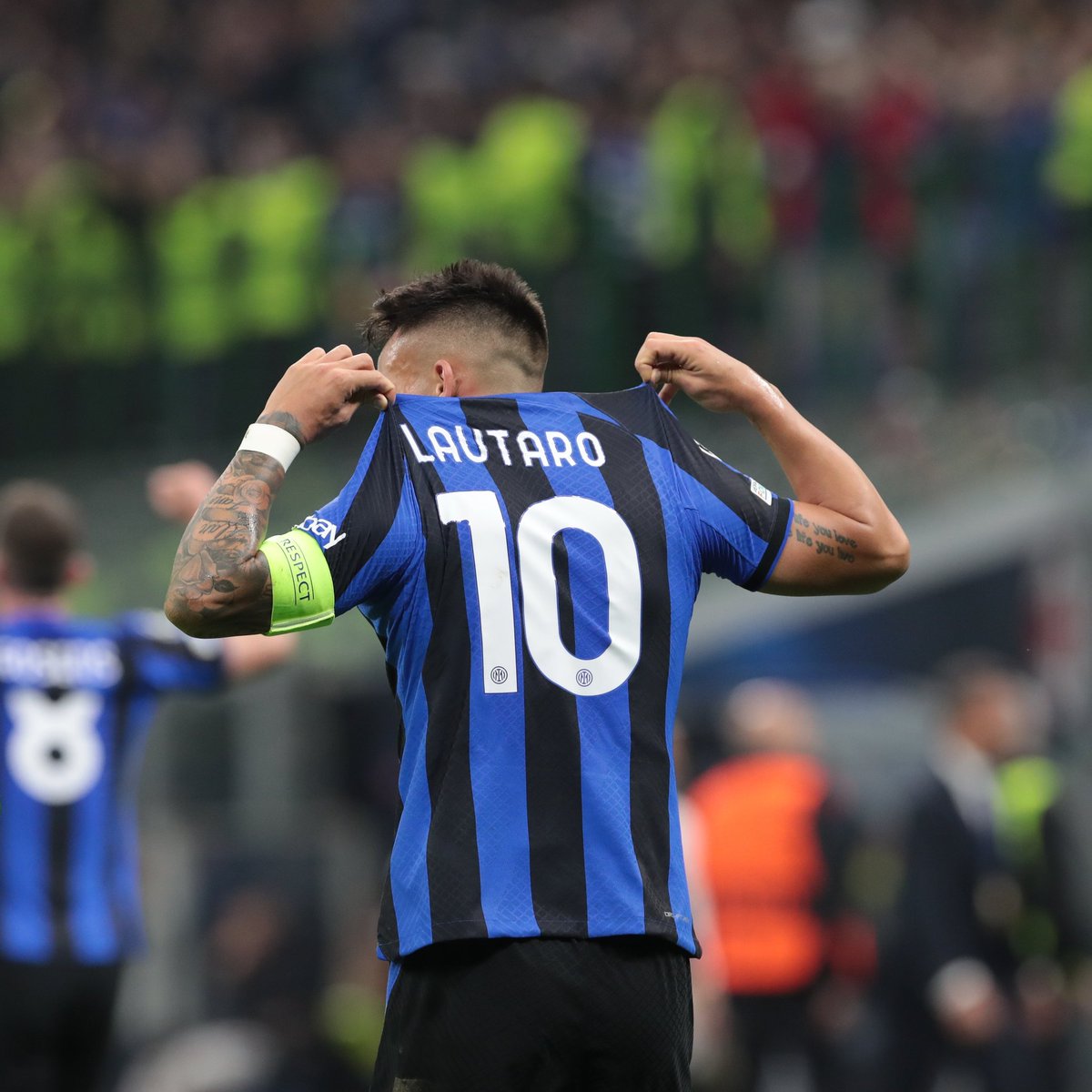 islautaro's tweet photo. nuestro capitán. te amamos toro https://t.co/3dyZkCqzG6