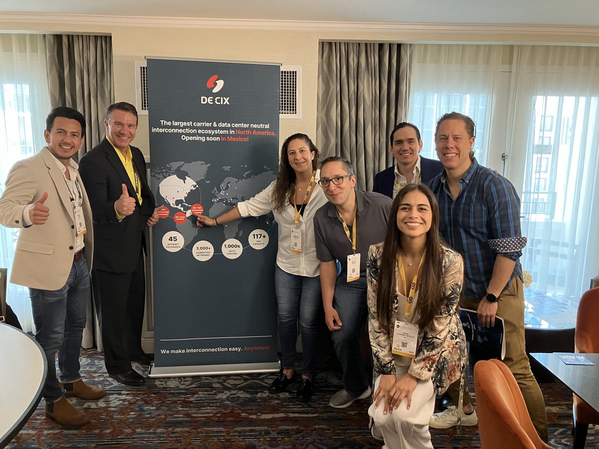 DECIX_US's tweet photo. Day two of #ITW2023 has been fantastic. In honor of our recent alliance announcement, DE-CIX and the @kionetworks teams came together to celebrate our expansion into Mexico. Full details can be found here; https://t.co/iL4lVrOgfx https://t.co/imwuiv5eTO
