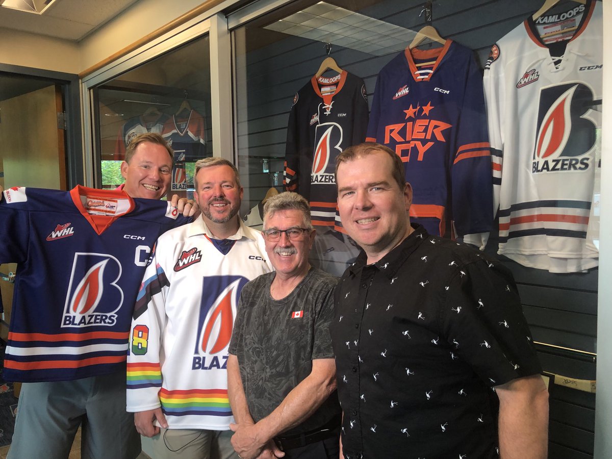 JAY JANOWER on Twitter "Keeping some GOOD company here in Kamloops with ⁦blazerhockey⁩ hope