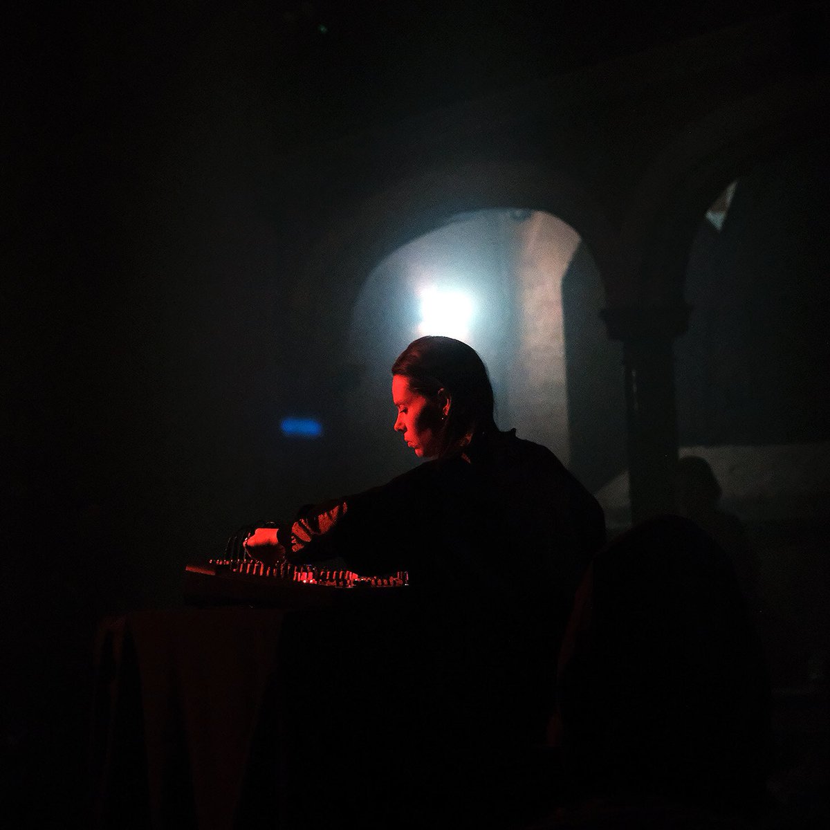 Some snaps of @grandriveraimee I took last night at the <a href="/4DSOUND/">4DSOUND</a> spatial sound showcase at <a href="/StoneNest_LDN/">StoneNest</a> 🎶