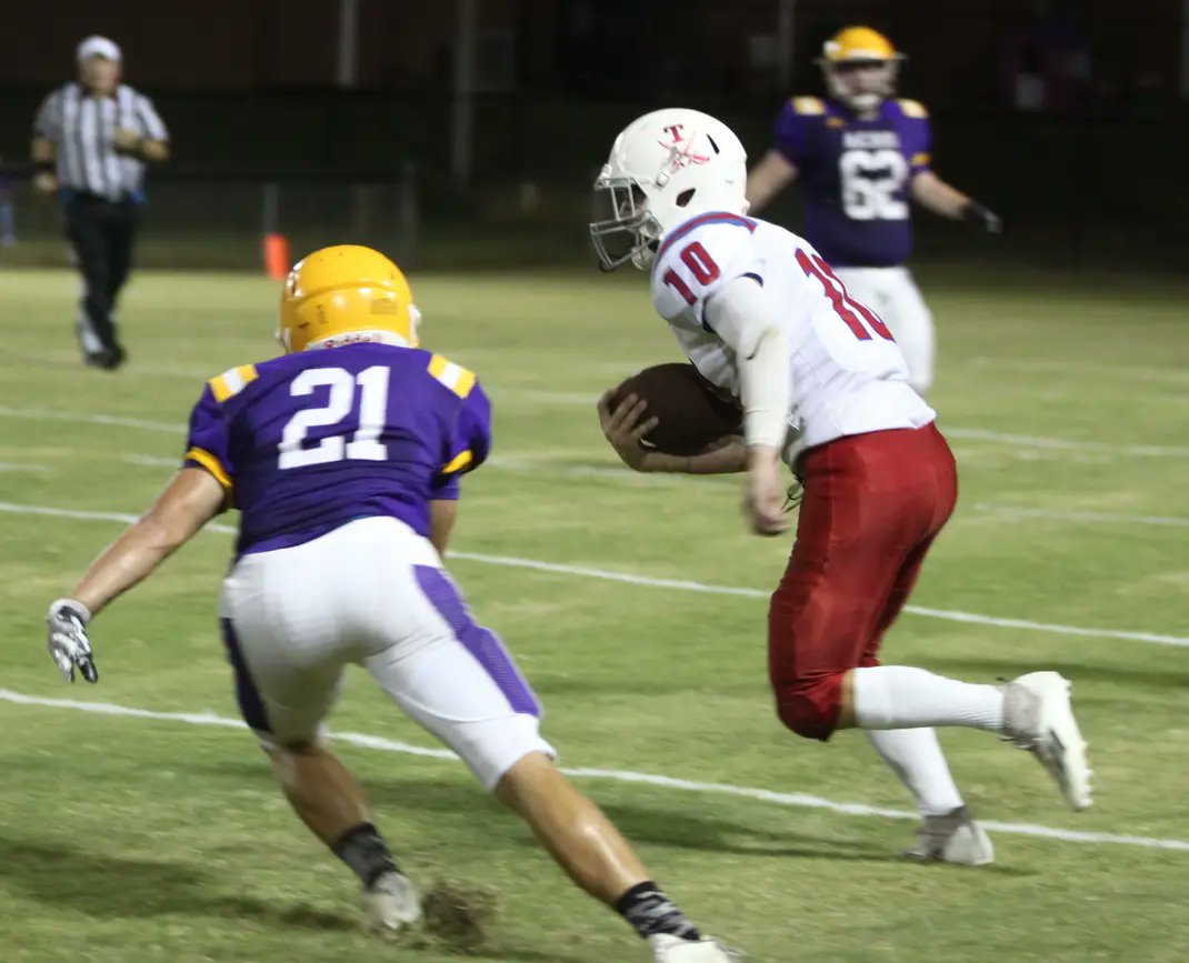 ThrasherFB's tweet photo. Please come out to support Jude White Wednesday night in the NEMFCA All Star Game at NEMCC! Kickoff is set for 6 pm. He will be a part of the North team. #ALL48 #swordsupβοΈ #walkthruthevalley https://t.co/teDm26HnXd