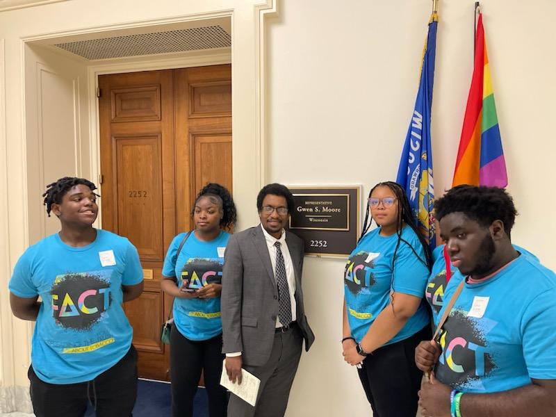 WAATPNTalk's tweet photo. Today our FACT group rocked in Washington DC. 🙌🏾 Photo #1 shows them meeting with @SenatorBaldwin. In photos #2 and #3 they’re meeting with @RepGwenMoore’s Staffer, Chris. #waatpn #wisconsin #tobaccoprevention https://t.co/CSjEAcFi2K